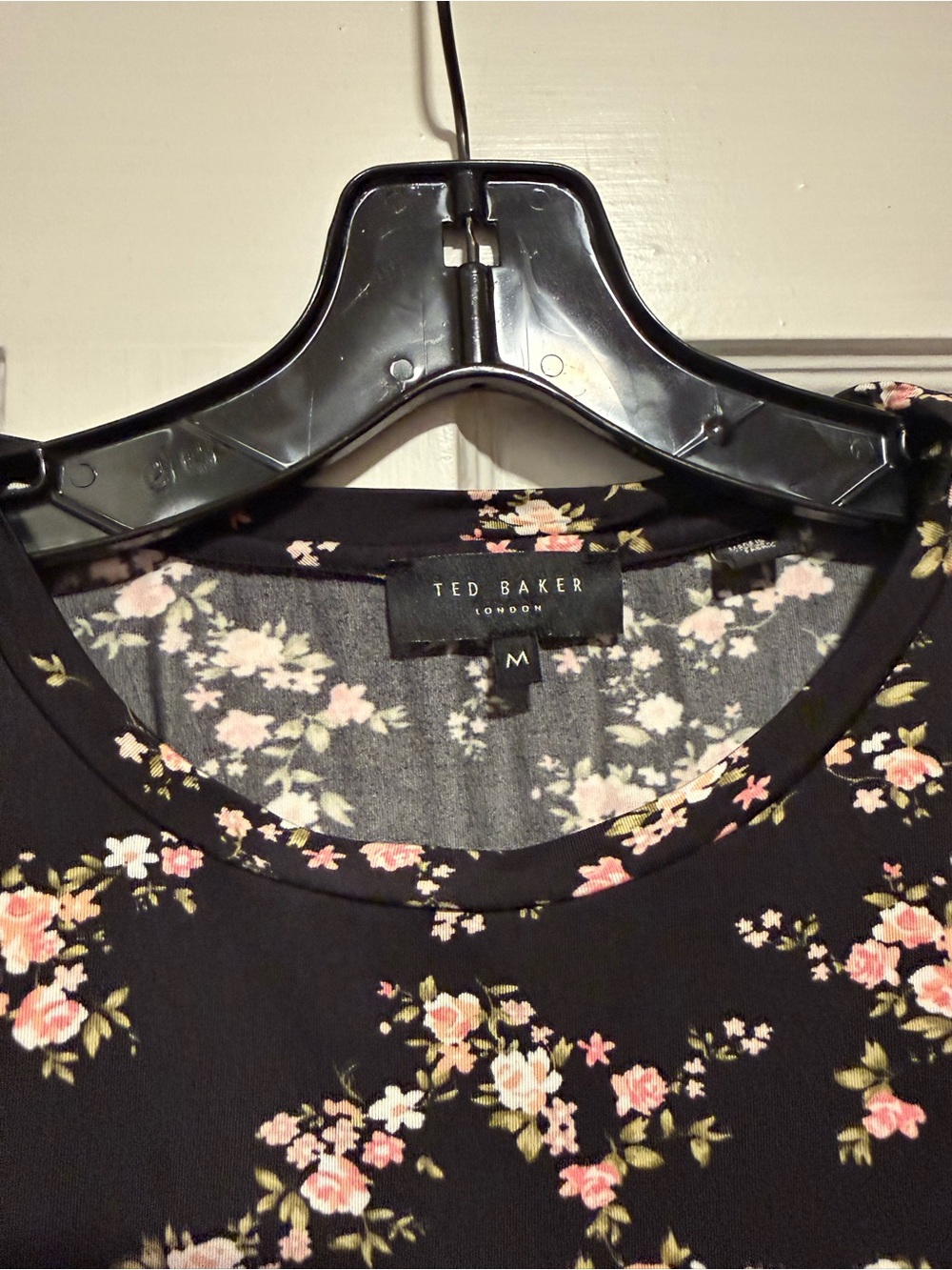 Ted Baker Black Floral Short Sleeve Crewneck Tee - Picture 3 of 5